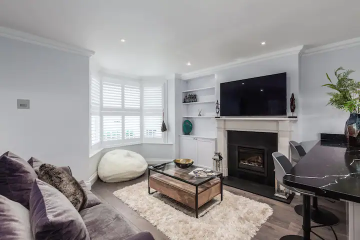 Riverside Loft in Chelsea 2