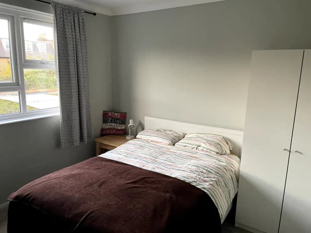 Luxurious Penthouse in Wimbley 1